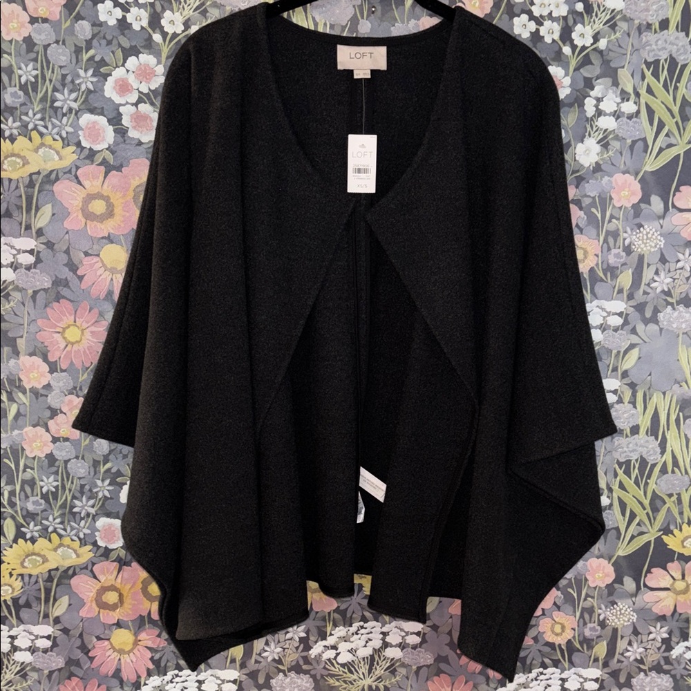 LOFT Women's Elegant Charcoal Poncho